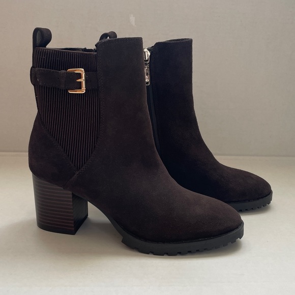 Brand New BLONDO Beautiful Classy  Waterproof Suede Tamera Brown Bootie Size 8 - Picture 6 of 8